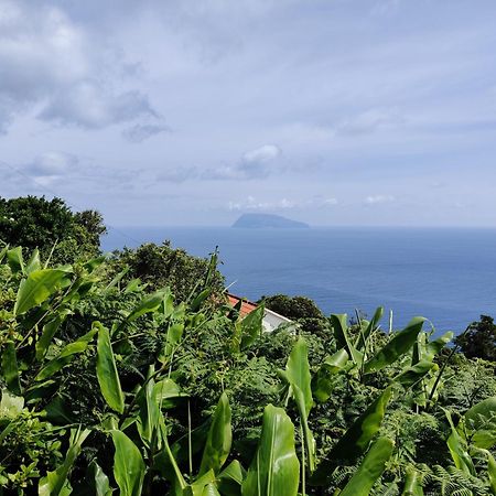 サンタ・クルス・ダス・フローレス Ocean View Cedrosヴィラ エクステリア 写真