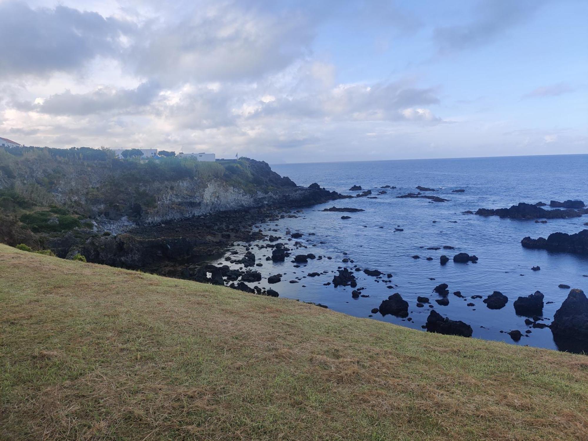 サンタ・クルス・ダス・フローレス Ocean View Cedrosヴィラ エクステリア 写真